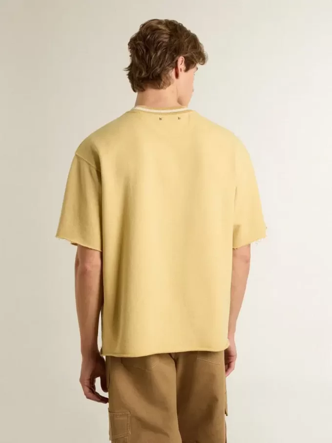 Oversized geel katoenen T-shirt voor heren met blauwe print