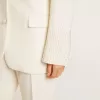 Oversized jasje met enkele knoopsluiting in wit met zijde-effect en borduursels.