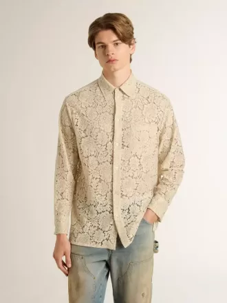 Oversized shirt in crèmekleurig doorschijnend kant