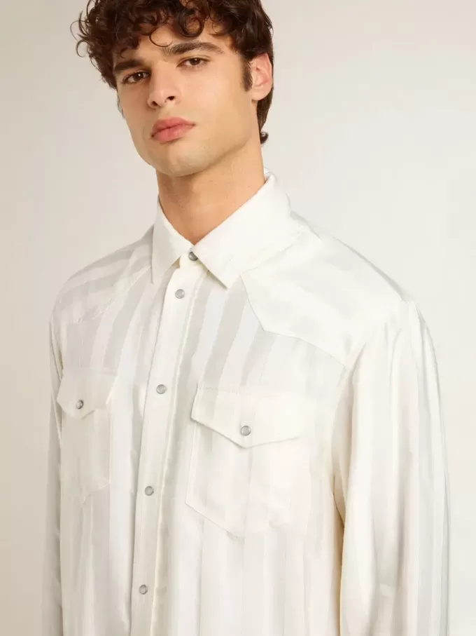 Oversized wit herenoverhemd met verticale strepen