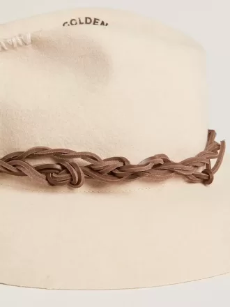 Pergamentkleurige fedora-hoed met leren band