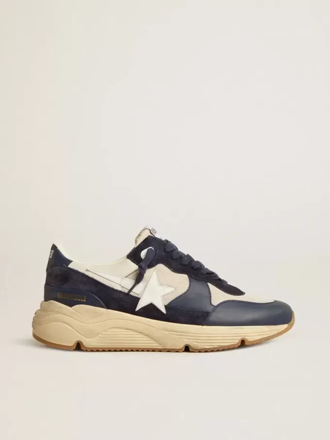 Running Sole in crèmekleurig mesh en blauw leer met een witte leren ster