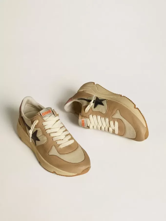 Running Sole LTD van nylon en nubuck met leren ster en hielstuk