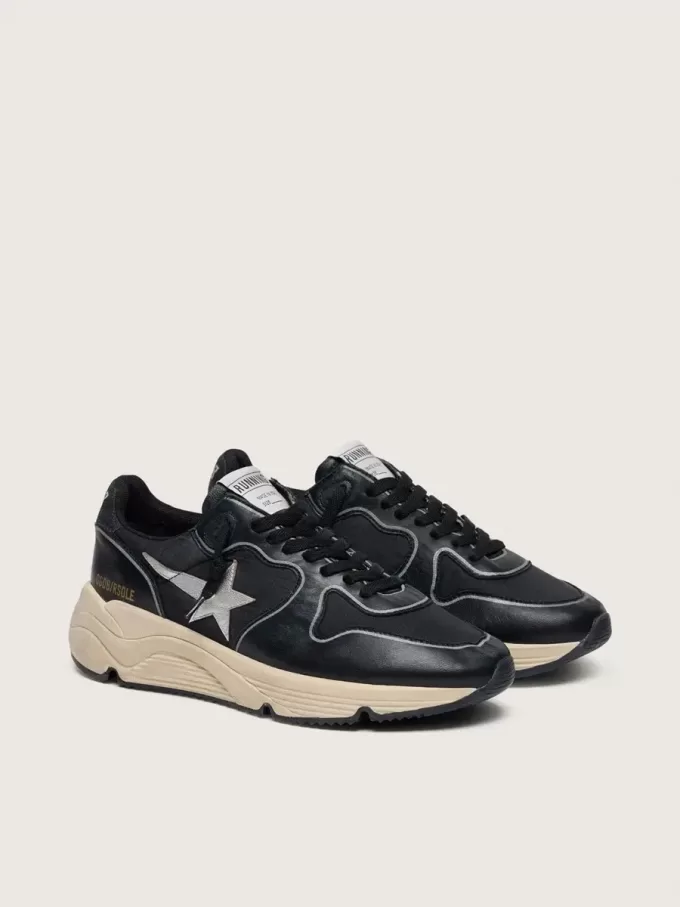 Running Sole voor dames in zwart nappaleer en nylon met een zilveren leren ster