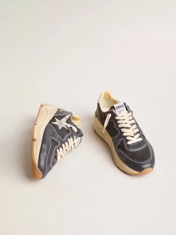 Running Sole voor heren in donkerblauw nappaleer en zwart nylon met een zilveren ster