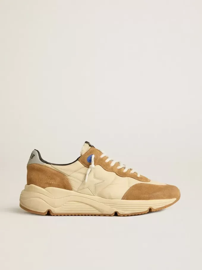 Running Sole voor heren van ivoorkleurig nylon en tabakskleurig suède
