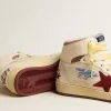 Sky-Star in beige nylon en nappa met granaatappelkleurige suède ster
