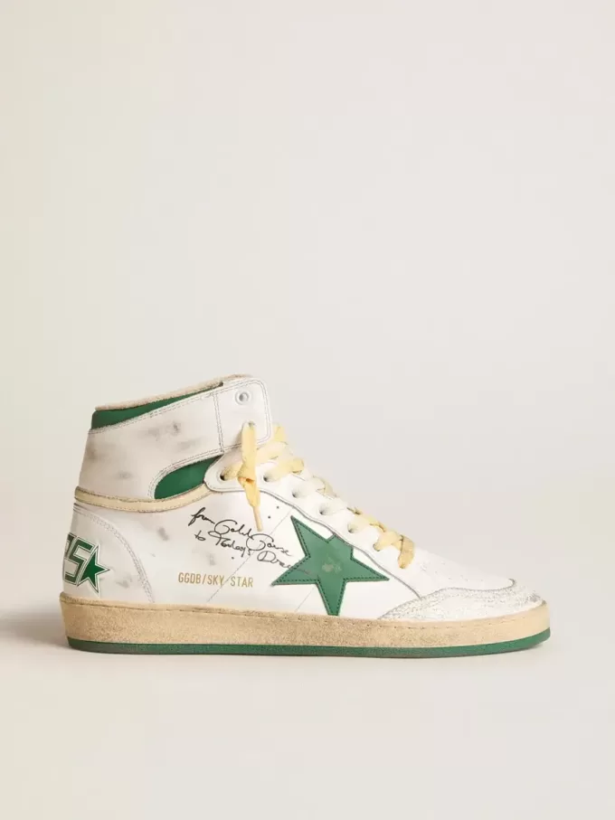 Sky-Star in wit leer met groene leren ster
