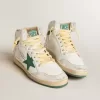 Sky-Star in wit leer met groene leren ster