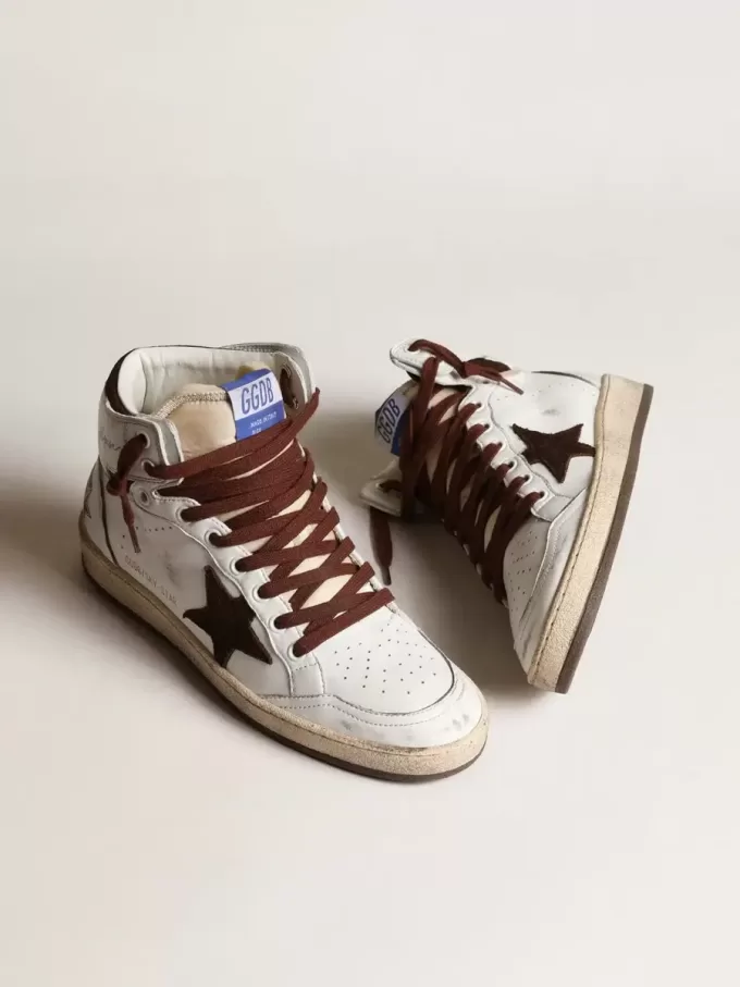 Sky-Star voor dames in wit nappaleer met chocoladebruine suède ster