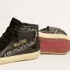 Slide van leer met zwarte ster en Swarovski-kristallen
