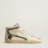 Slipper van beige nappa met groene gelamineerde leren ster en flash
