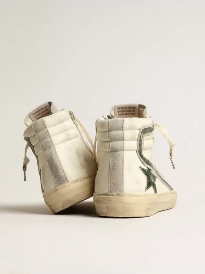Slipper van beige nappa met groene gelamineerde leren ster en flash