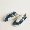 Soul Star voor heren in blauw suède met witte leren hiellip.
