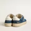 Soul Star voor heren in blauw suède met witte leren hiellip.