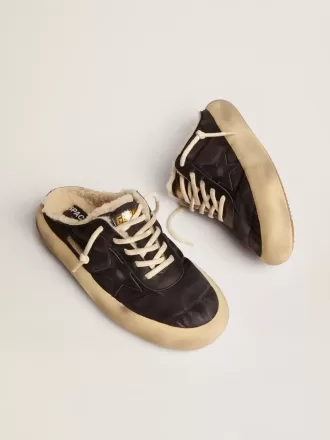 Space-Star Sabot herenschoenen van gewatteerd zwart nylon met schapenvachtvoering