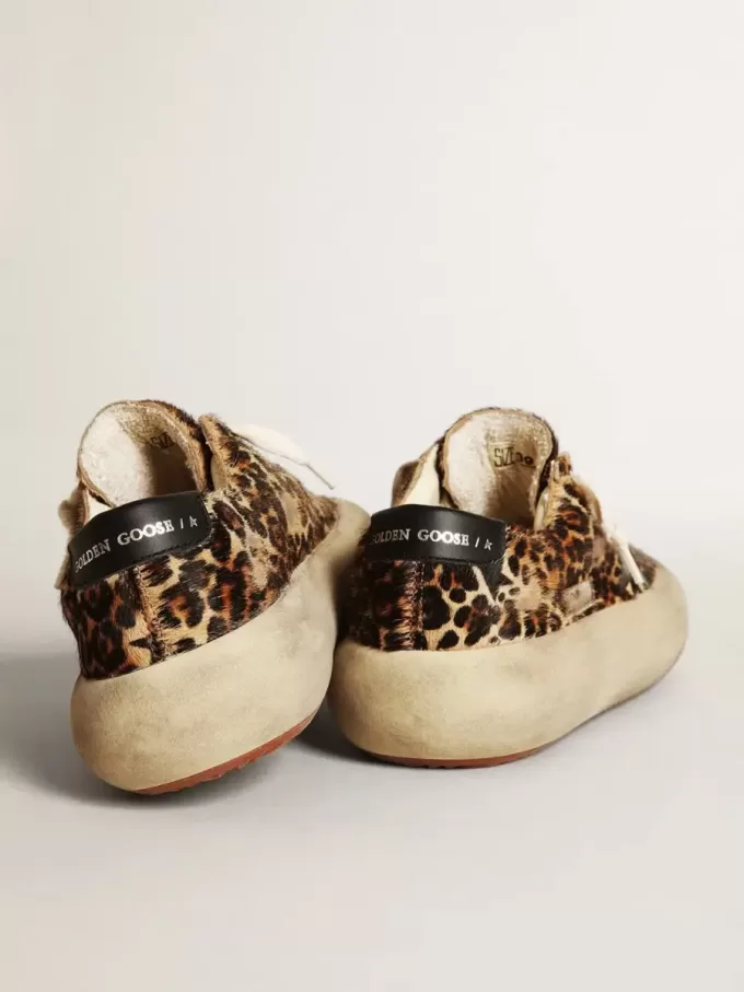 Space-Star voor dames in ponyhuid met luipaardprint en zwarte ster