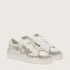 Stardan met beige suède ster en neus en all-over letters en patronen