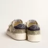Stardan voor dames in platina glitter met donkerblauwe suède ster en hielbandje