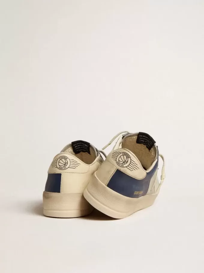 Stardan voor heren in grijs en blauw leer met crèmekleurige ster en hielstuk