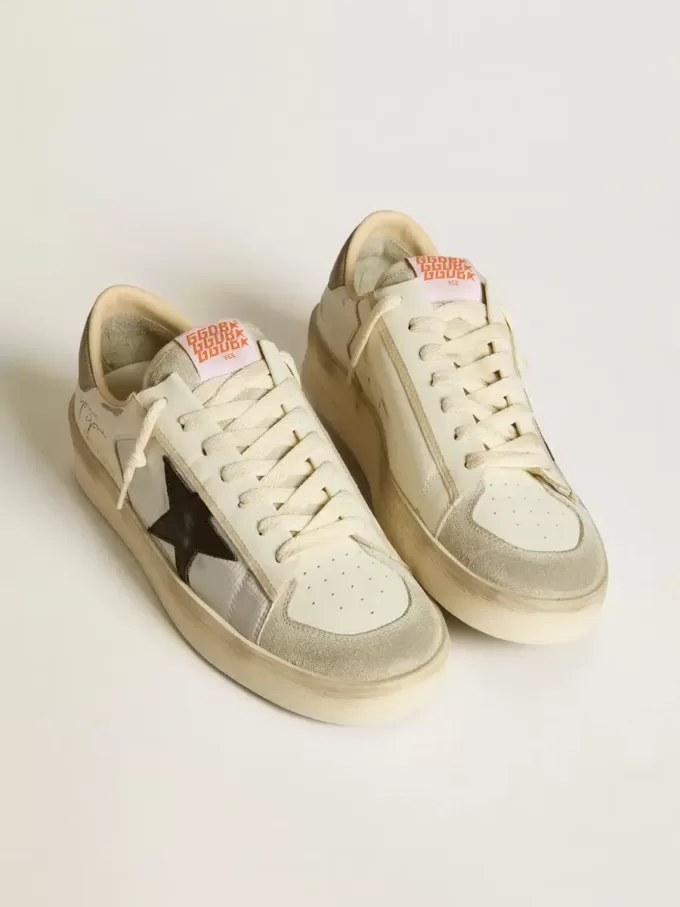 Stardan voor heren van leer en nylon met zwarte leren ster en nubuck hielstuk