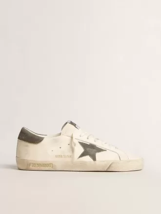 Super-Star in nappa met grijze suède ster en hielstuk