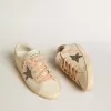 Super-Star LTD in leer met beige suède ster met Swarovski-studs