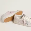 Super-Star LTD in roze leer met zilverkleurige leren ster en roze leren hielbandje.