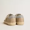 Super-Star LTD in wit gaas en roze nubuck met Swarovski-kristallen op de hiel