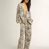 Super-Star LTD met Swarovski-kristallen en zwarte leren ster