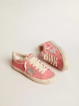 Super-Star LTD voor dames in rood suède met zilveren ster en leren hielstuk