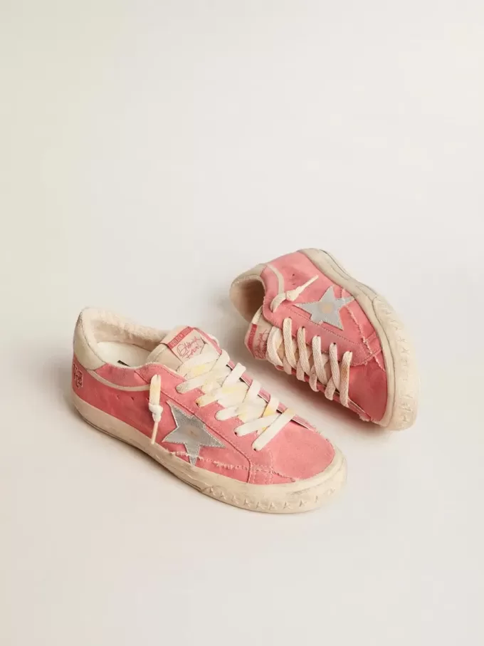 Super-Star LTD voor dames in rood suède met zilveren ster en leren hielstuk