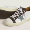 Super-Star LTD voor dames met lichtblauwe suède ster en lichtblauwe canvas hielband.