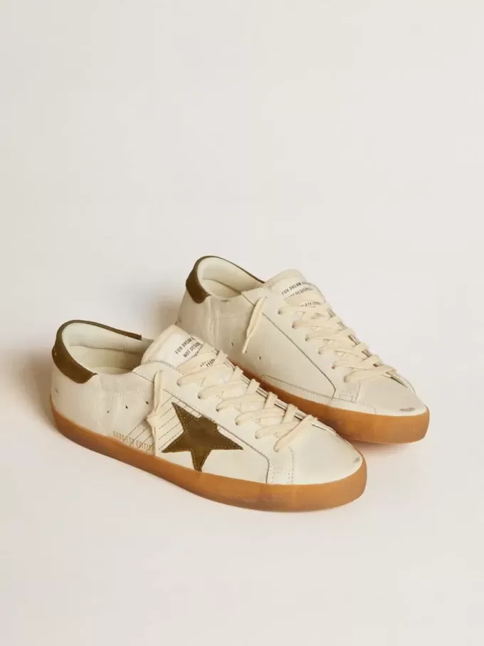 Super-Star LTD voor heren met militairgroene nubuck ster en hielstuk