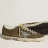 Super-Star LTD voor heren van suède met metallic leren ster en leren hielstuk.