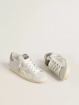 Super-Star met craquelé leren ster en metallic folie leren hielstuk