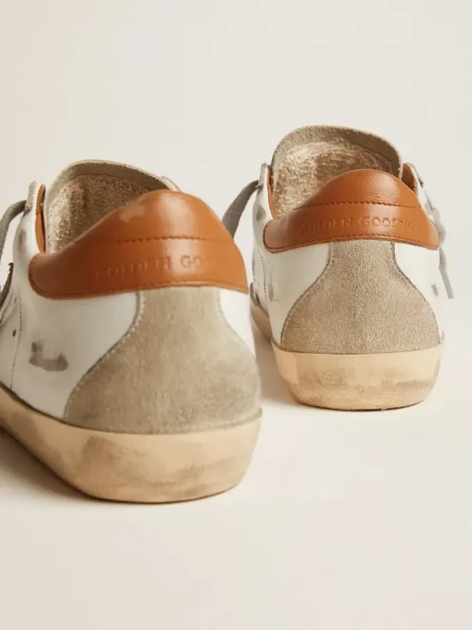 Super-Star sneakers voor dames met suède ster en bruine hielband