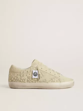 Super-Star voor dames in beige suède met parels en Swarovski-kristallen