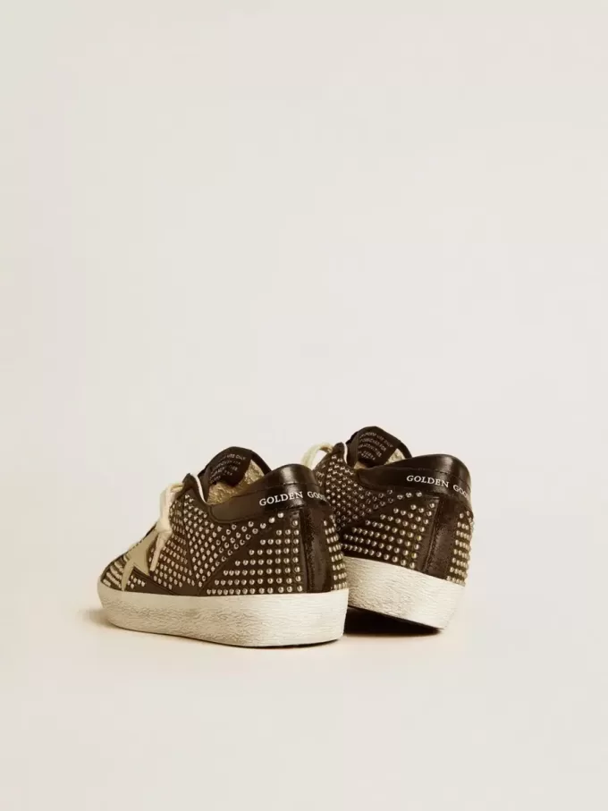 Super-Star voor dames in zwart nappa met studs en witte leren ster