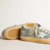 Super-Star voor heren in lichtblauw mesh en nylon met witte leren ster