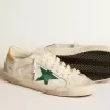 Super-Star voor heren met groene suède ster en gele haklip met krokodillenprint