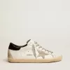 Super-Star voor heren met zwarte hielband en metalen studs met letters