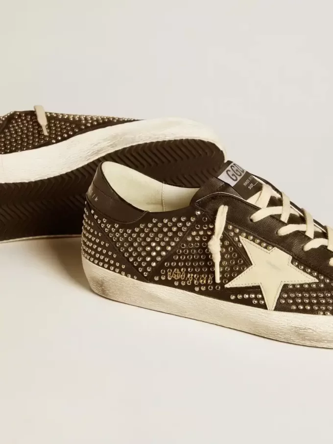 Super-Star voor heren van zwart nappa met studs en witte leren ster