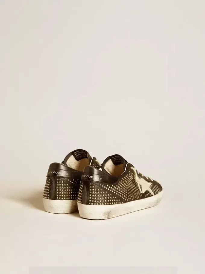 Super-Star voor heren van zwart nappa met studs en witte leren ster