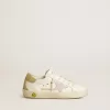 Super-Star Young met lila leren ster en glitter hielbandje