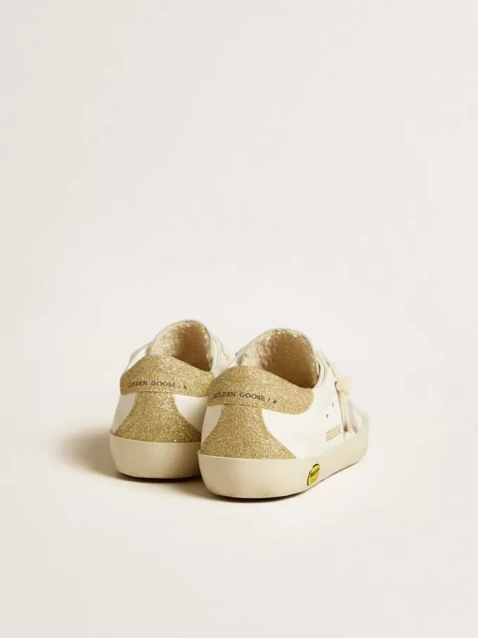 Super-Star Young met lila leren ster en glitter hielbandje