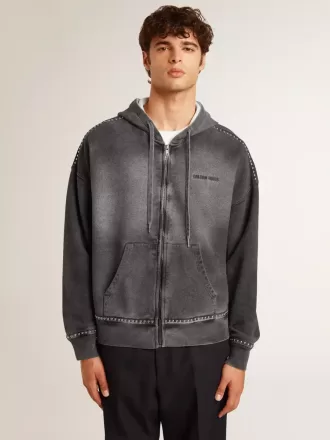 Sweatshirt in antraciet met sproeieffect en studs