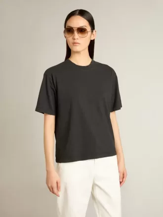 T-shirt in gewassen zwart met omgekeerd logo op de achterkant – Jersey Capsule