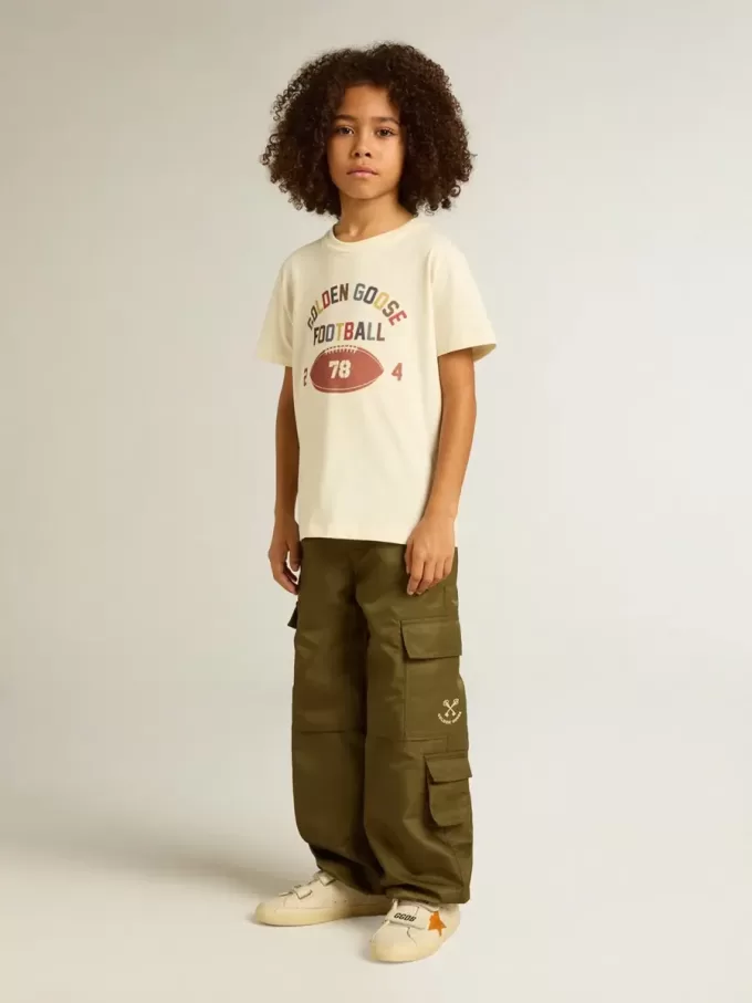 T-shirt voor jongens in versleten wit met veelkleurige letters