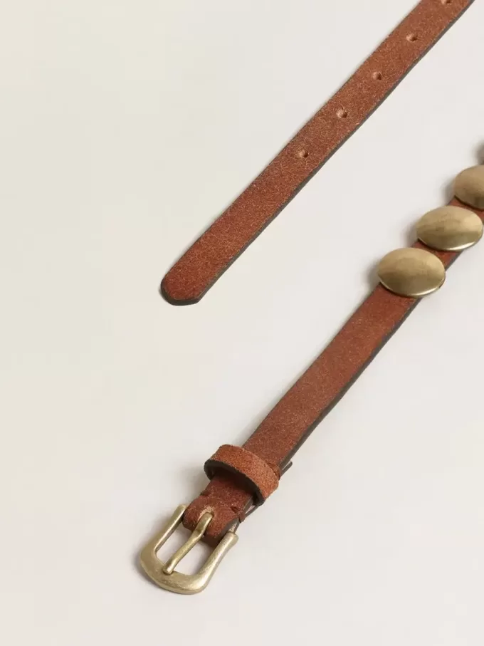 Trinidad-riem van verouderd bruin leer met gouden maxi-studs